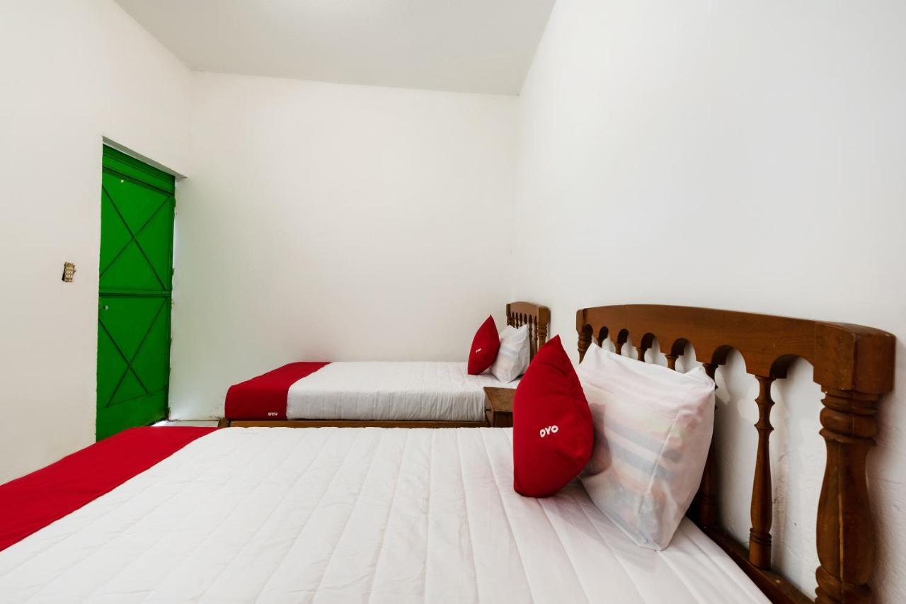 Oyo Hotel Las Palmas Cuyutlan Мансанільйо Екстер'єр фото