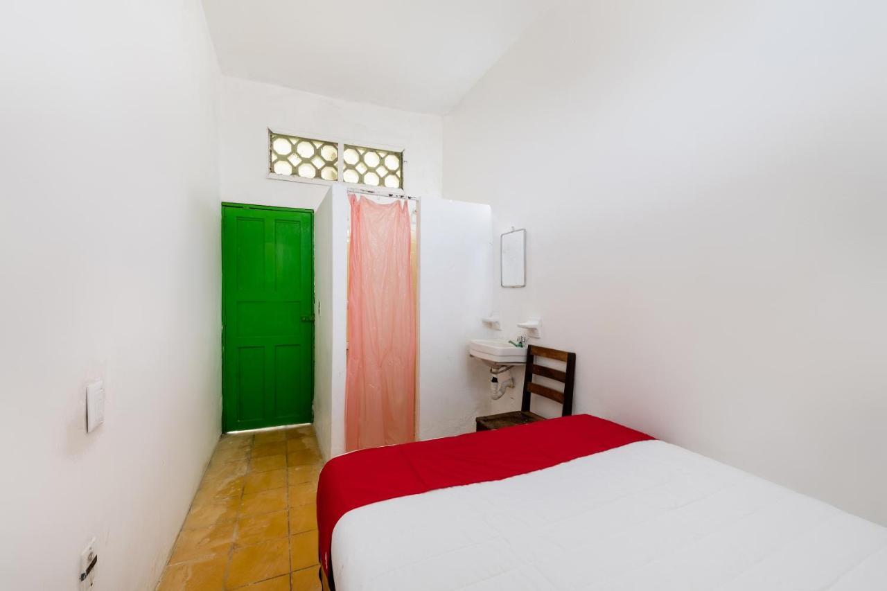 Oyo Hotel Las Palmas Cuyutlan Мансанільйо Екстер'єр фото