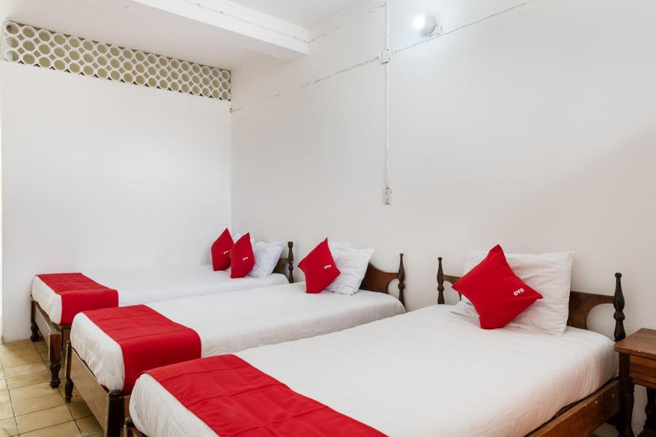 Oyo Hotel Las Palmas Cuyutlan Мансанільйо Екстер'єр фото